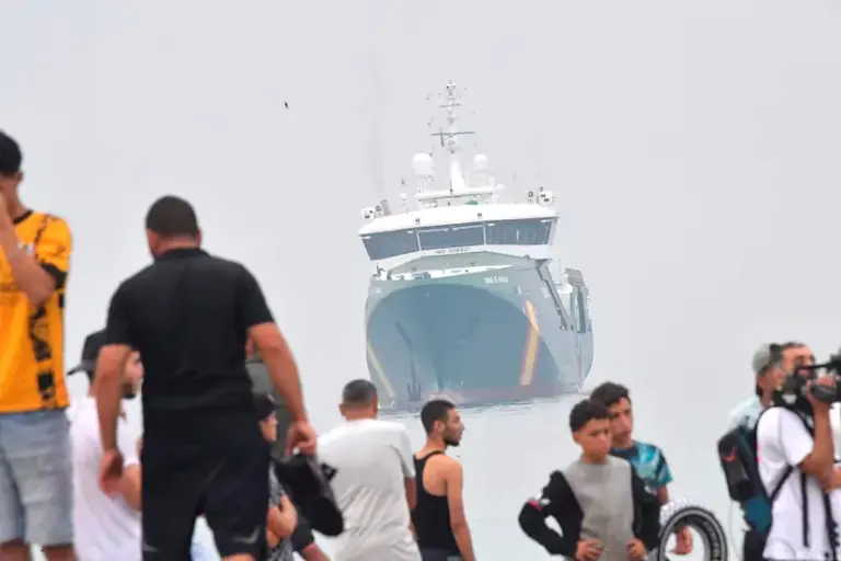Sánchez denounces a "violation of Spain's territorial integrity" after the arrival of thousands of irregular immigrants in Ceuta