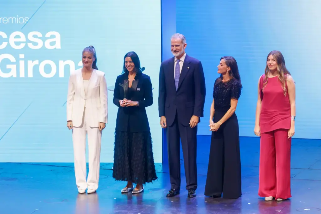 Leonor de Borbón at the Princess of Girona Awards at the Liceu: “Protect young talent when it needs it”