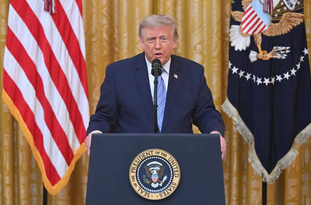 Trump resucita en un discurso a la nación el bulo del fraude electoral de 2020 y exagera la influencia de China en su derrota