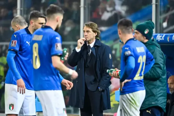 Roberto Mancini returns to the Italy bench after the chaos over Pirlo and the rejections of Guardiola and Ancelotti