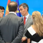 Sánchez enfría el apoyo a Zapatero: “Yo no soy su portavoz”
