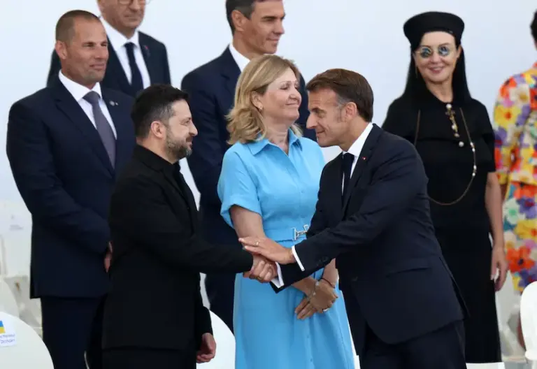 Macron celebrates his last July 14th with a display of European rearmament