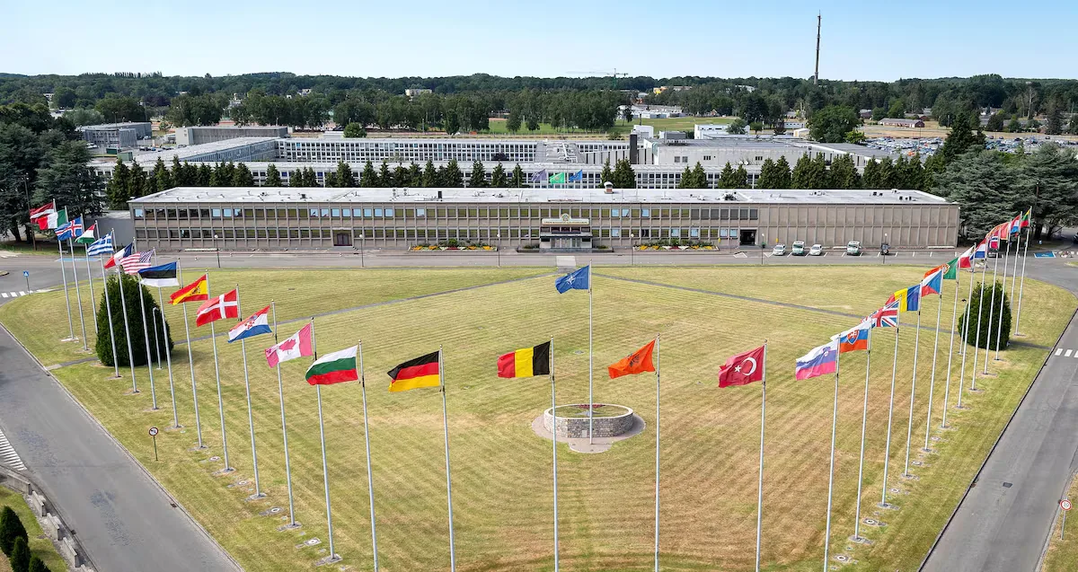 Detained at NATO military headquarters, an intern accused of espionage
