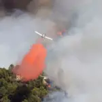 The fire in La Vall d’Uixó (Castellón), originated in several outbreaks, forces the evacuation of Vilavella and the confinement of three municipalities.