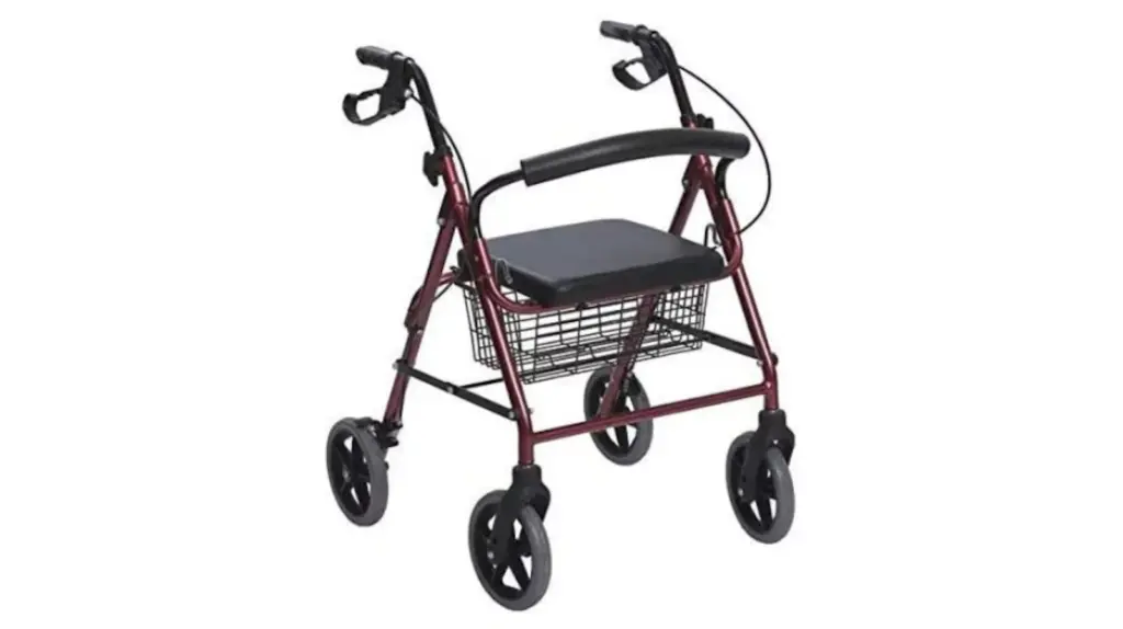 Andador para personas mayores de color rojo con cuatro ruedas.