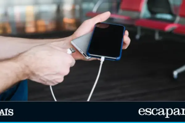 We've never seen one so small: this is the external battery that fits in any pocket