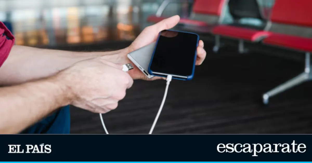 We've never seen one so small: this is the external battery that fits in any pocket