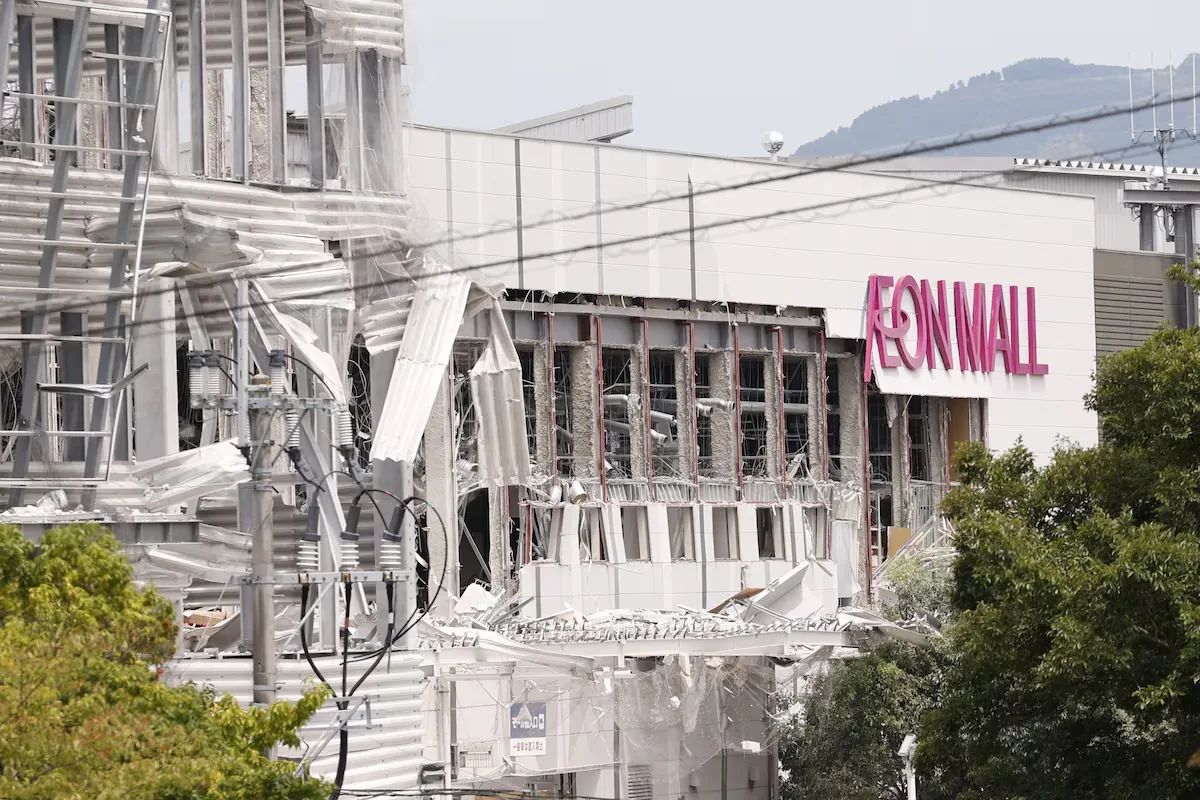 The death toll from the Japan earthquake rises to 30