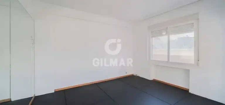 Amador puts up for sale for 3.3 million euros the two apartments in Chamberí that he has shared with Ayuso