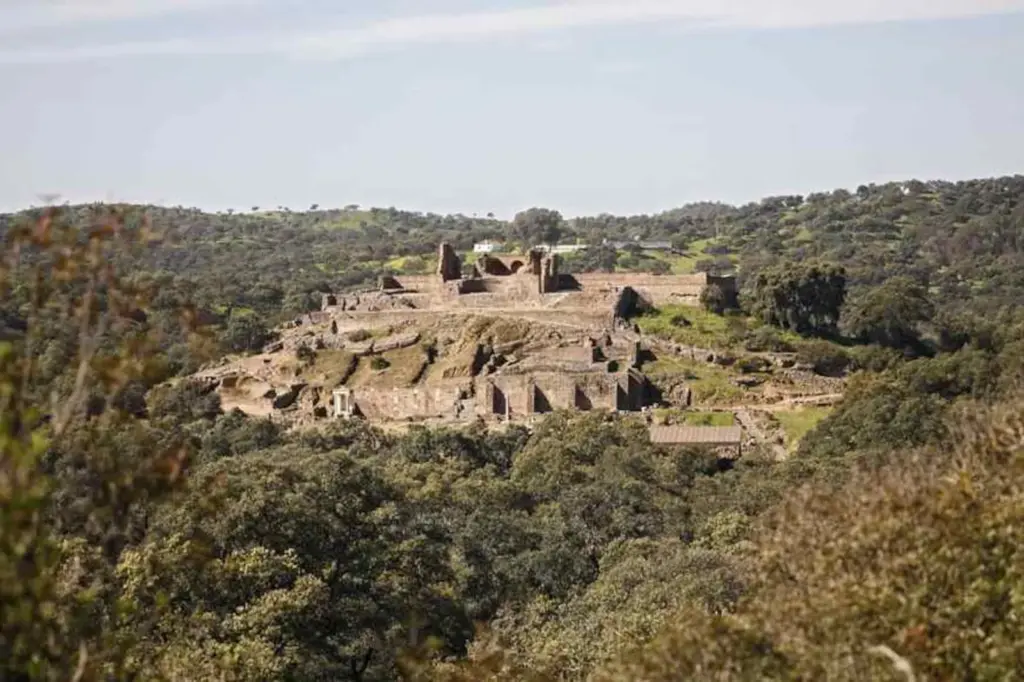 Emptied Hispania: Roman remains of small towns become engines of rural development