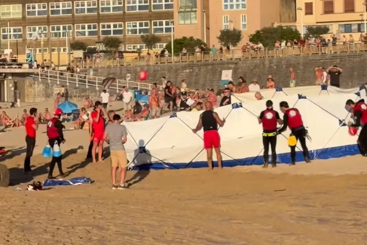 A 22-year-old young man dies after falling into the sea while fishing in San Sebastián