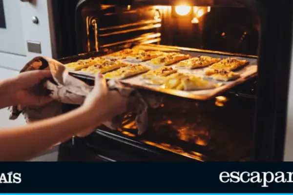 The cheap accessory that helps keep the oven clean for longer