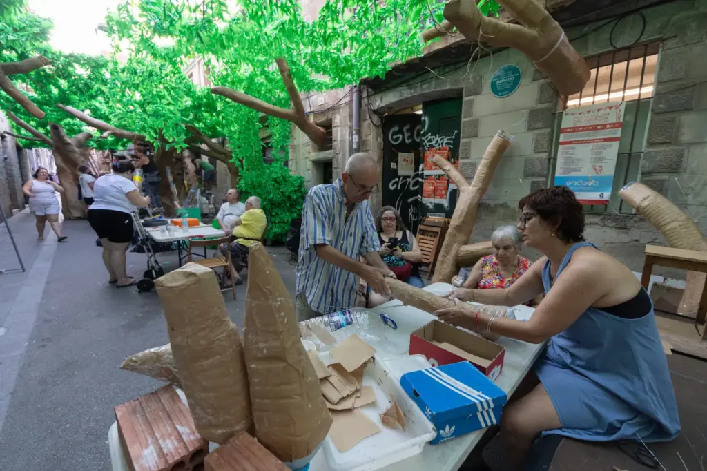 Vicenç Sanclemente, in the Gràcia festival proclamation: “The town we know is in danger”