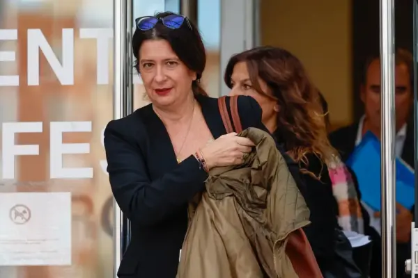 Leire Díez attacks the UCO and Judge Pedraz to prevent the two investigations about her from being joined