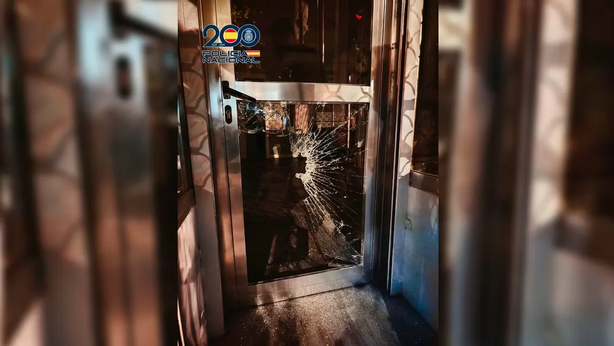 Arrested for robbing a barbershop in Fuenlabrada using the ‘manhole cover method’