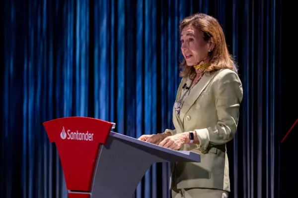 Santander closes the purchase of Webster in record time and shows strength in the United States