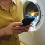 “Actually, I’m doing the laundry”: when ‘sexting’ becomes the new way to fake and please