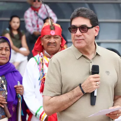 The list of Mexican politicians who have made their US visa revocation public