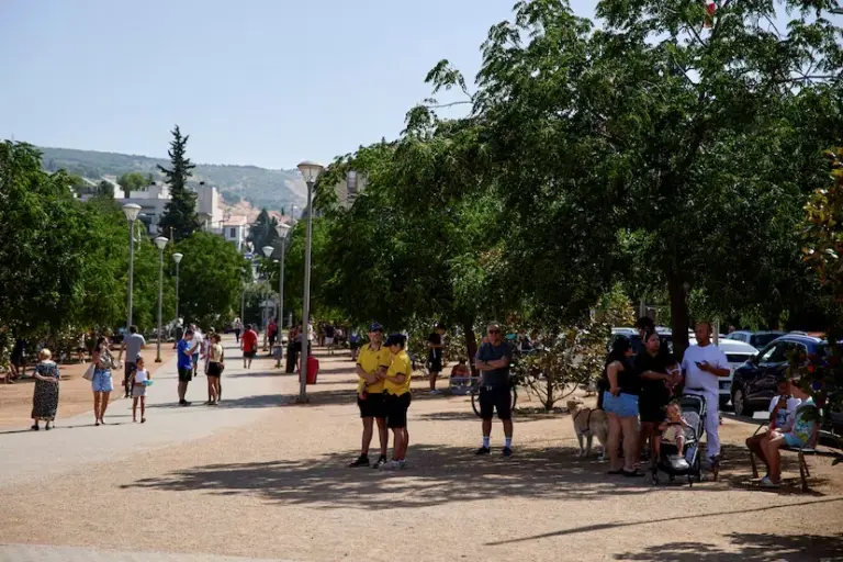 A new 4.8 magnitude earthquake shakes Granada and leaves three people with minor injuries