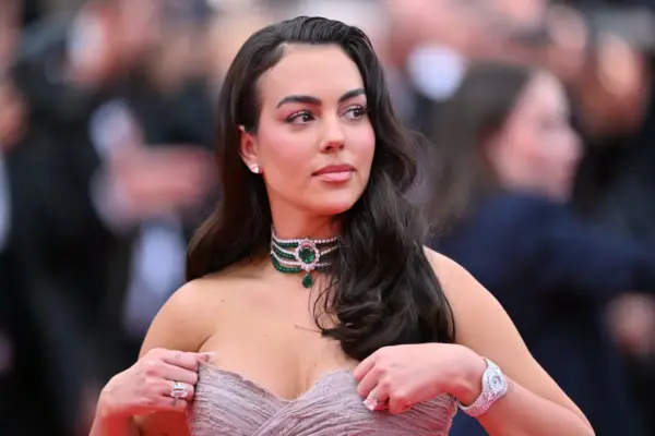Georgina Rodríguez responde a los comentarios sobre su cuerpo: “El valor de una persona jamás puede depender de un físico ni de la opinión de desconocidos”