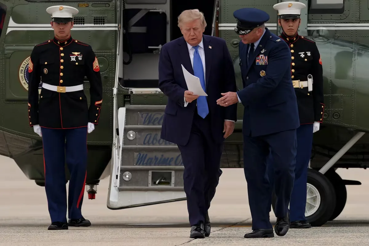 La guerra de Irán altera el rumbo de un Trump urgido por su baja popularidad
