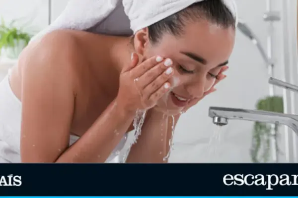If you feel oily skin but don't want to damage your skin barrier, this is your summer facial cleanser