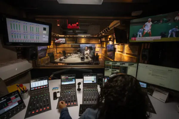 The Government suspends the peace radio stations, the only point of the Agreement with the FARC that has been fully fulfilled