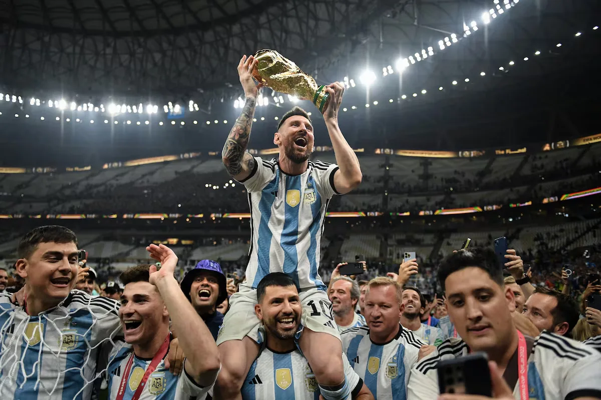 Los argentinos despiden a Messi de su selección con tristeza y reconocimiento: “Gracias eternas, Leo”