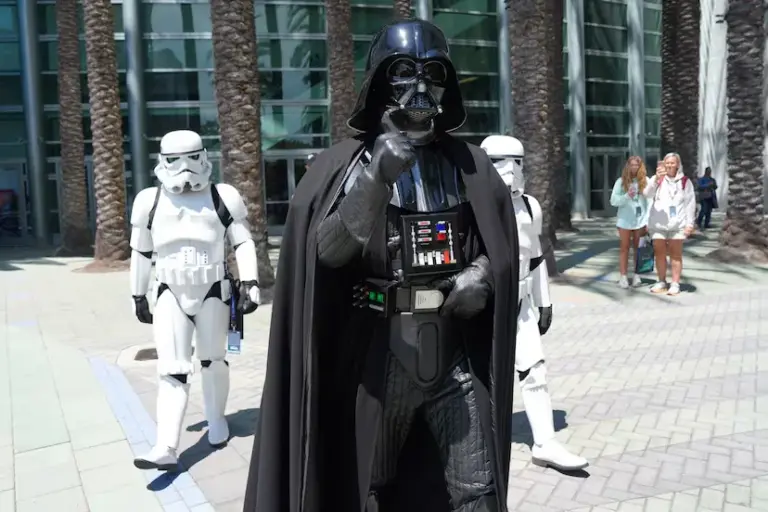 When 100,000 adults dress as Disney princesses: D23 showers Southern California with millions