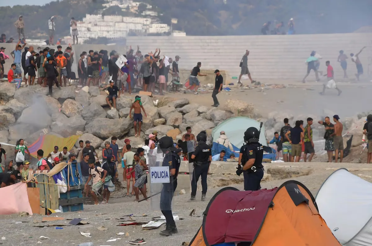 Tension rises in Ceuta amid protests over crisis management and the arrival of Minister Torres