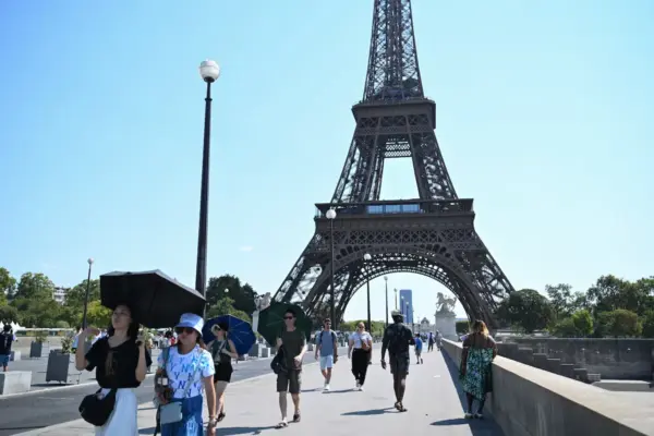 France records 7,300 additional deaths during heat waves since May