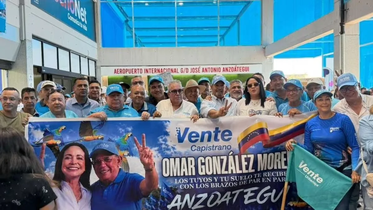 One of María Corina Machado's closest collaborators returns to Venezuela from exile