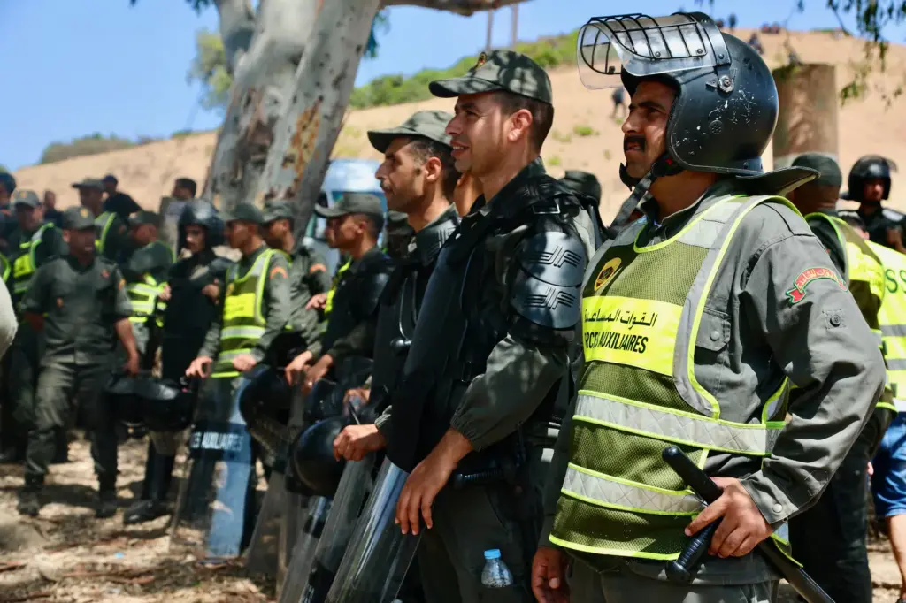 Morocco displays its maximum strength as guardian of the Ceuta border