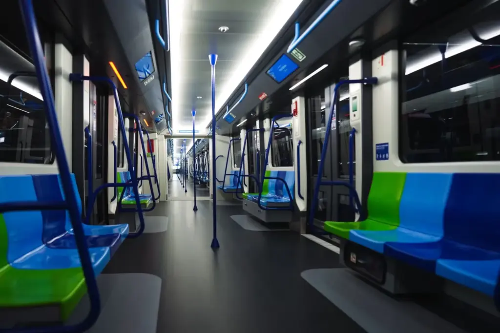 Driverless trains of Metro de Madrid are already running in tests, at night and without passengers