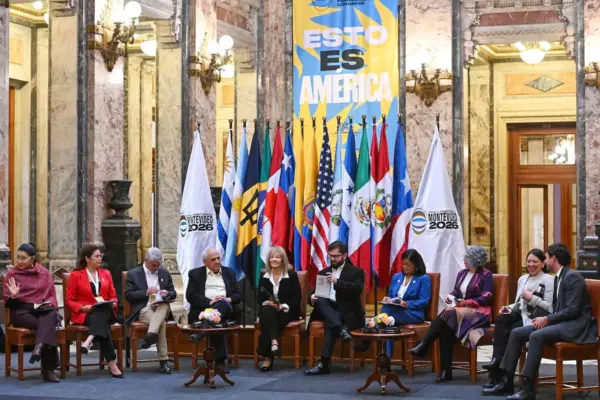 The Pan-American Congress seeks future projects and responses to the advance of the right