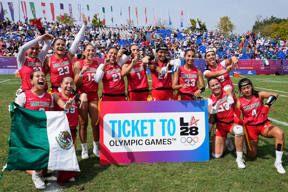 The Mexican women's flag football team secures an unprecedented ticket to the Olympic Games