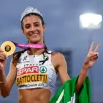 Battocletti, queen of the background again