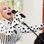 Dolly Parton died after a "brief cancer"