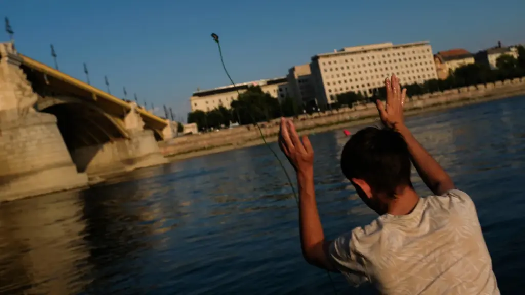 Journey along the bed of a Danube stripped by drought: “Every year the situation is worse”