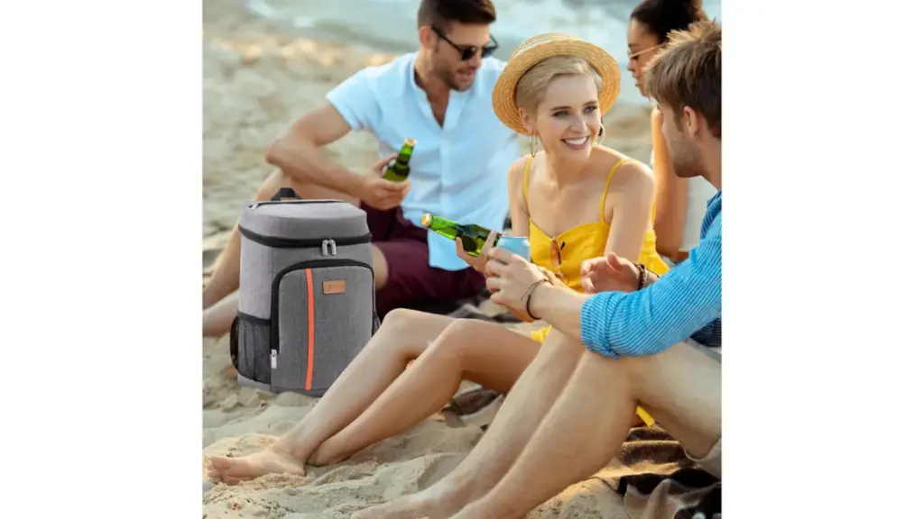 Esta es una de las mochilas nevera mejor valoradas en Amazon