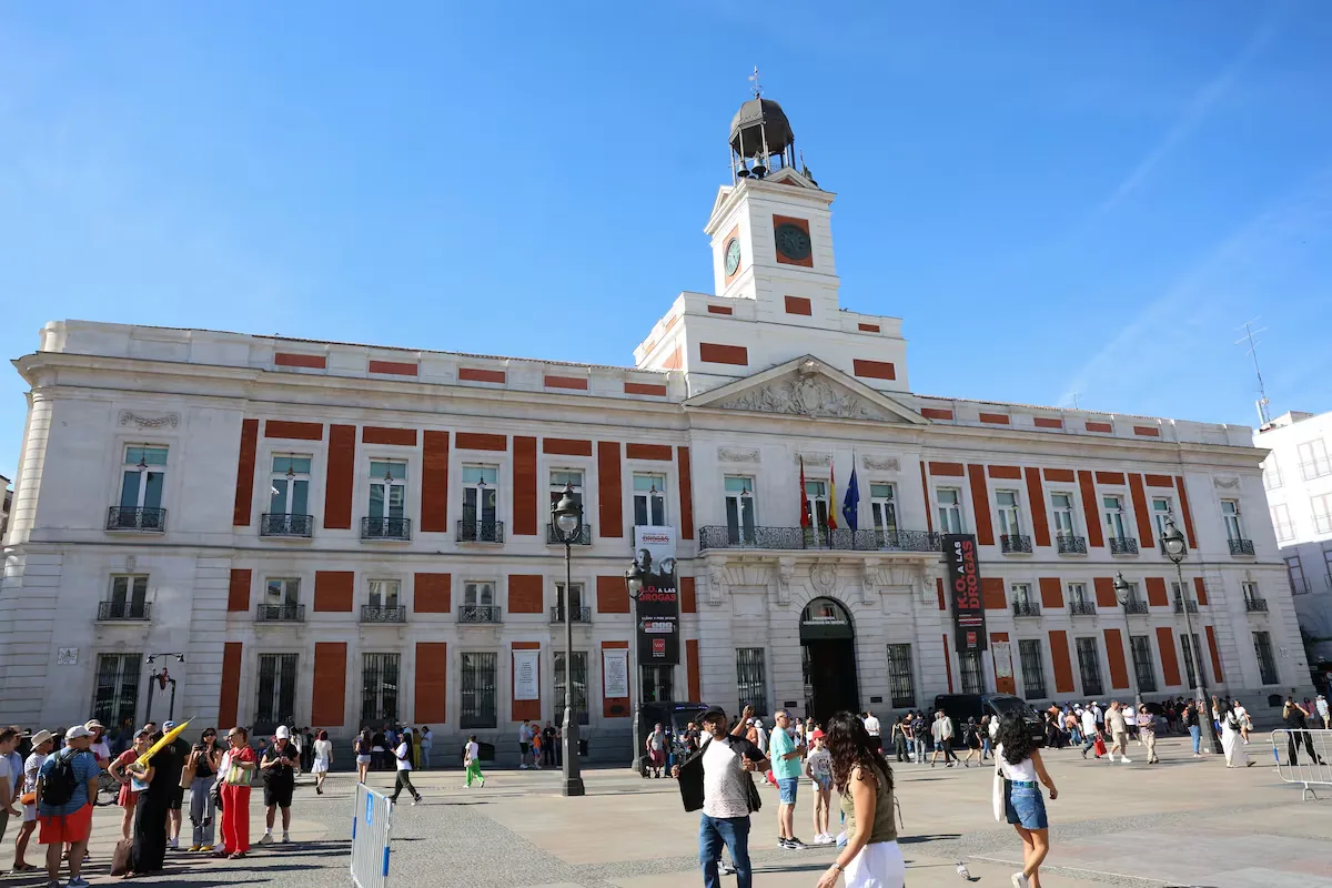The Ayuso Government awards the renovation of the headquarters with which it justified the purchase of the penthouse