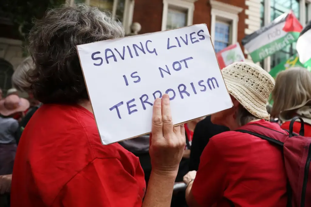 Fergie Chambers, the millionaire activist arrested in Ibiza: “I am a human rights defender”