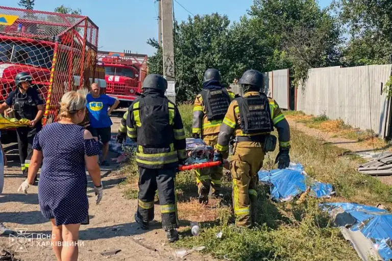 At least 10 dead in a Russian missile attack in the Ukrainian Kharkiv region