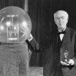 The invention of the light bulb ushered in sleep disorders, but it does not make us sleep less