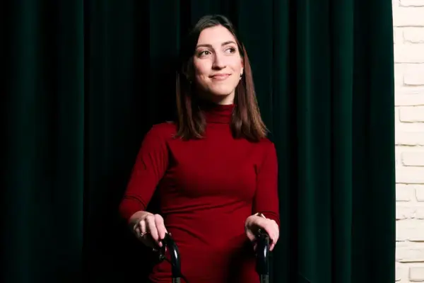 Victoria Bodean, the mother with cerebral palsy who shows the world how to overcome the barriers of a disability