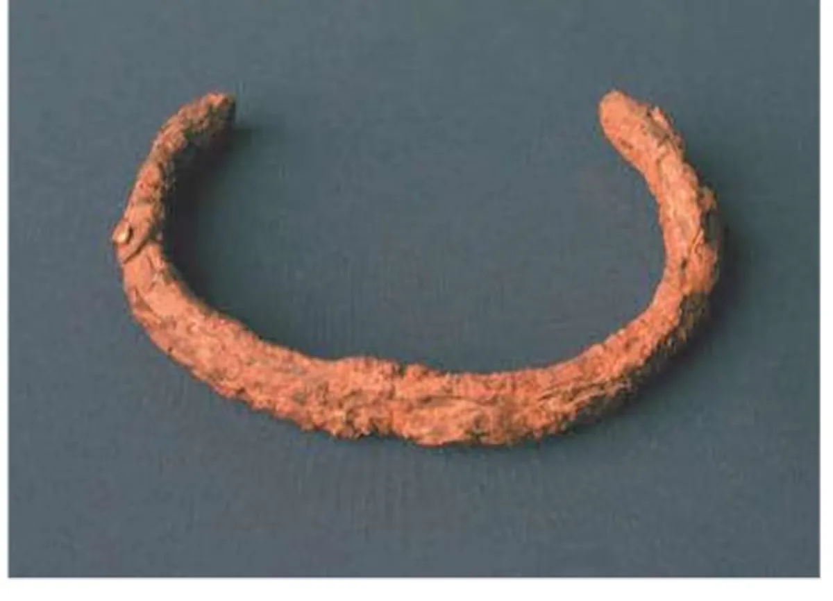 The thieves of the Villena Treasure abandoned one of the two most valuable pieces of the goldsmith set
