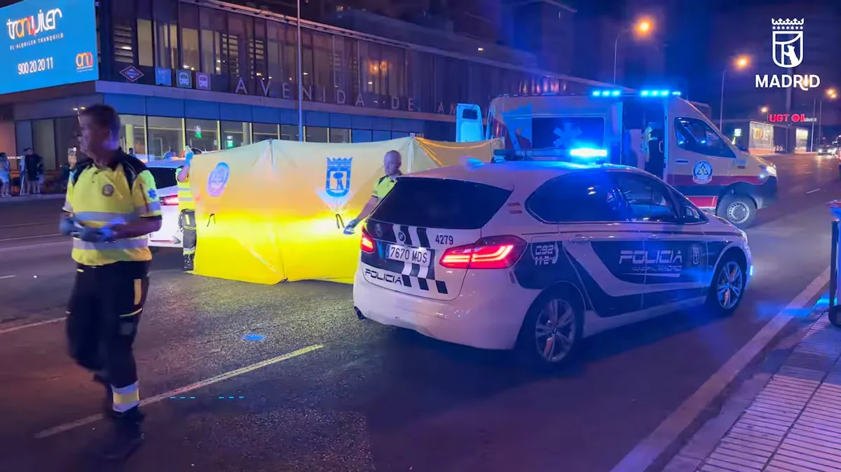 A 74-year-old man dies after being run over on Avenida de América in Madrid