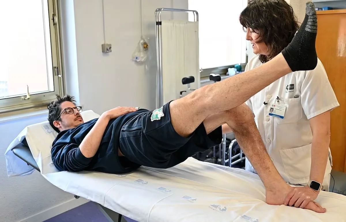 From aerospace engineering to the operating room: the first implanted bone metamaterial saves Pierre's leg