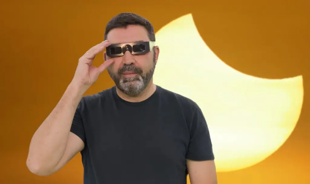 How and where to get free certified glasses to watch the total eclipse in August?