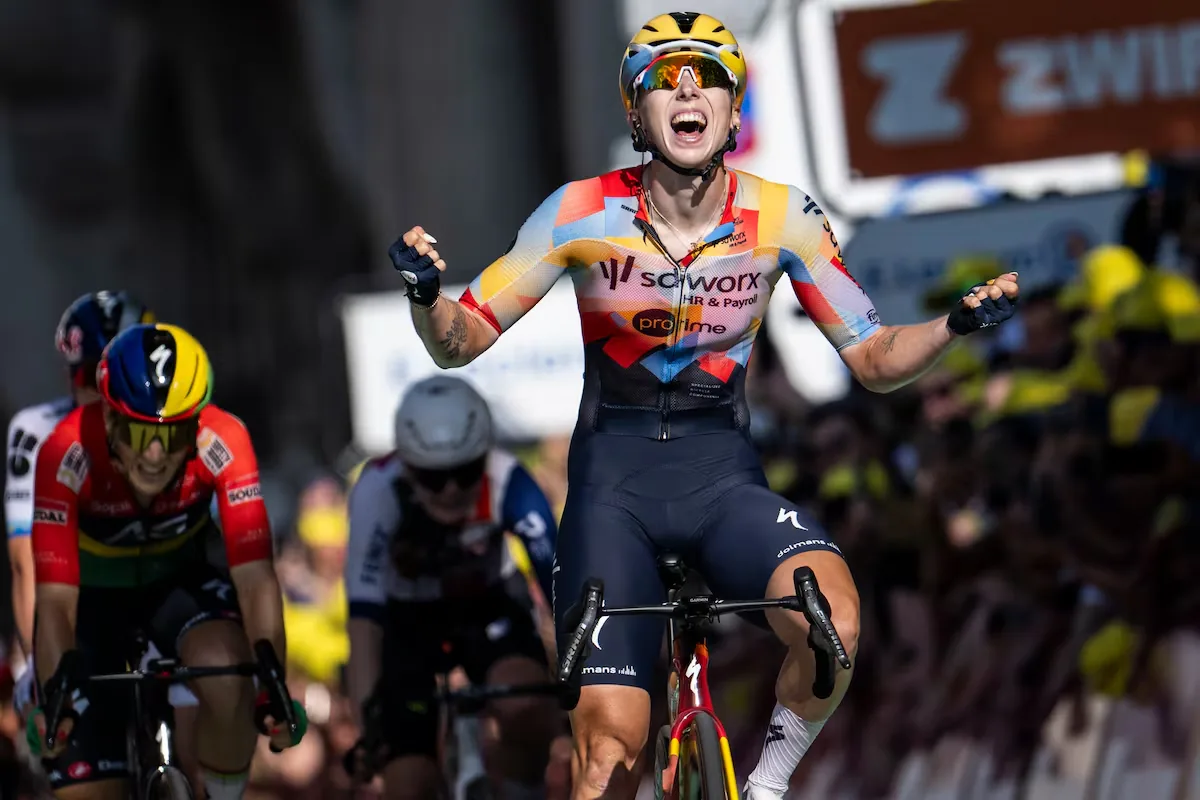 Lorena Wiebes, first leader of the Tour after winning the Lausana climb